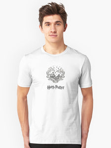 Castle in the sky between horns - Digital pencil drawing - B&W Slim Fit T-Shirt