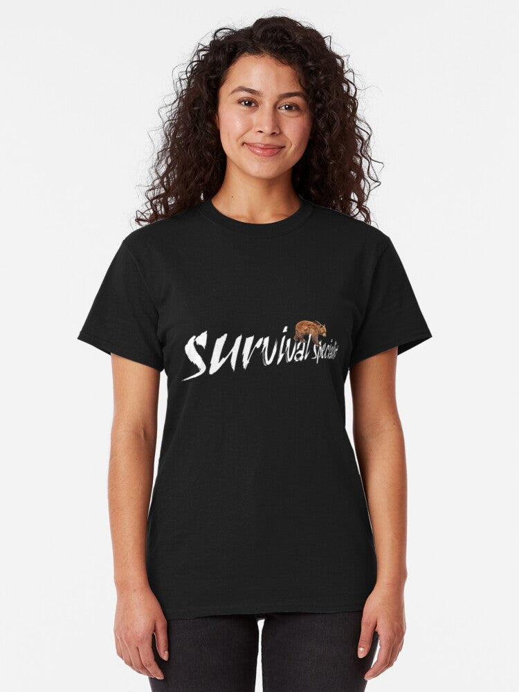 Survival specialist bear Classic T-Shirt